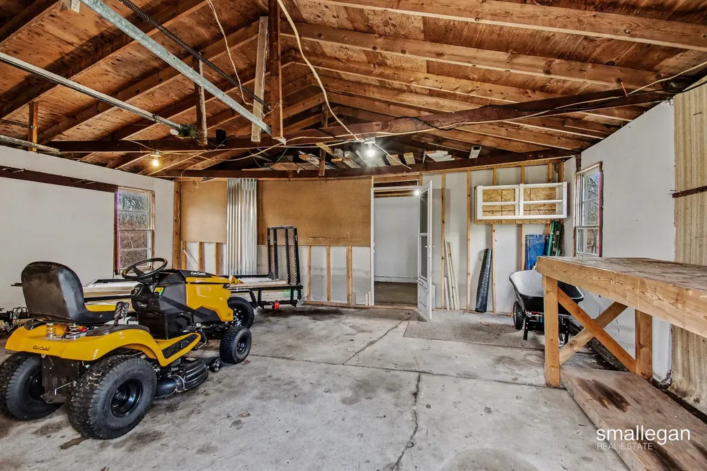 1120 S Loomis Road Chippewa Township MI 48858