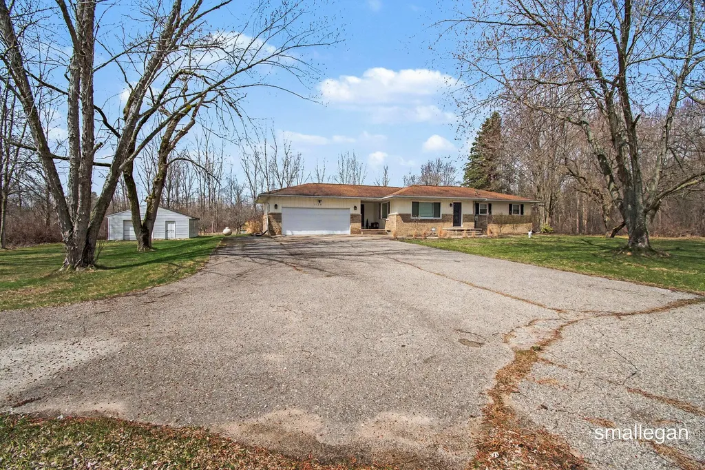 1120 S Loomis Road Chippewa Township MI 48858