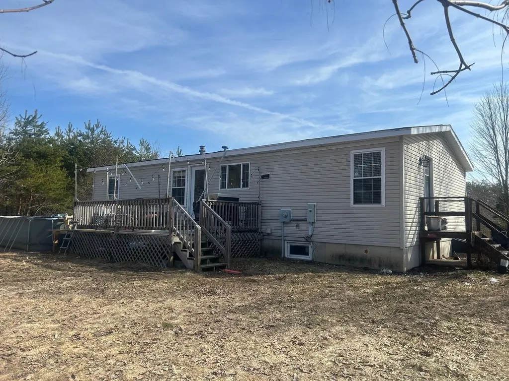 7686 S 25 Road Henderson Township MI 49618