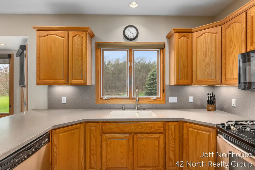 7553 Willow Pointe Drive Caledonia Township MI 49316