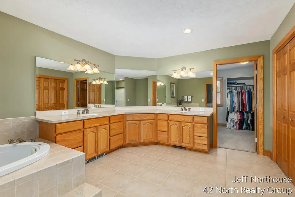 7553 Willow Pointe Drive Caledonia Township MI 49316