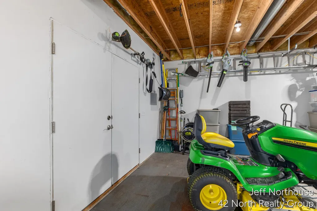 7553 Willow Pointe Drive Caledonia Township MI 49316