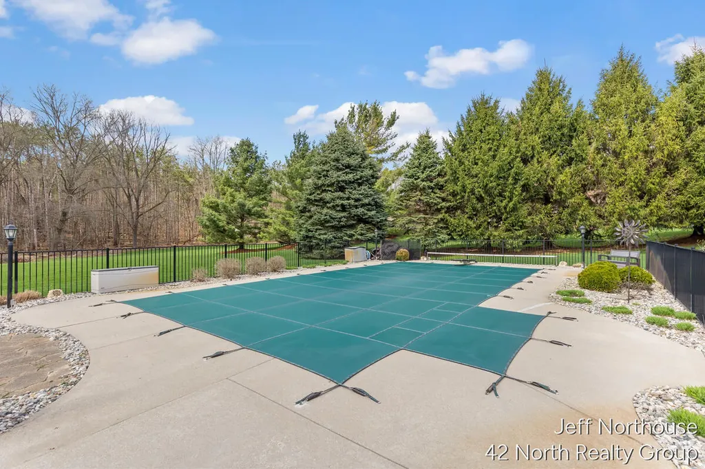 7553 Willow Pointe Drive Caledonia Township MI 49316