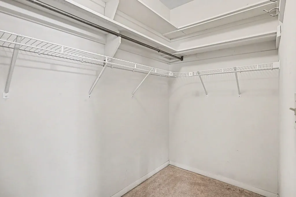 242 Dunbarton Court Kalamazoo Charter Township MI 49006