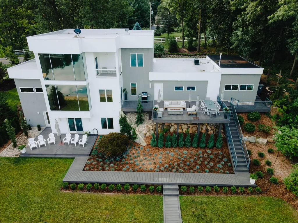 2401 4 Mile Road NE Grand Rapids Charter Township MI 49525