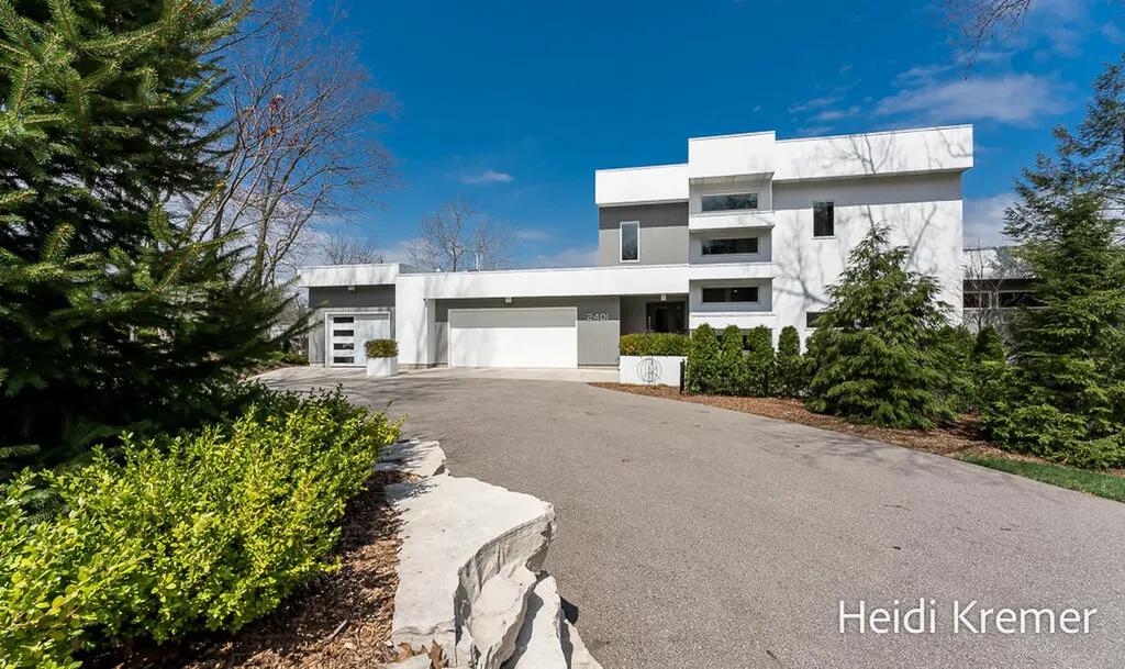 2401 4 Mile Road NE Grand Rapids Charter Township MI 49525