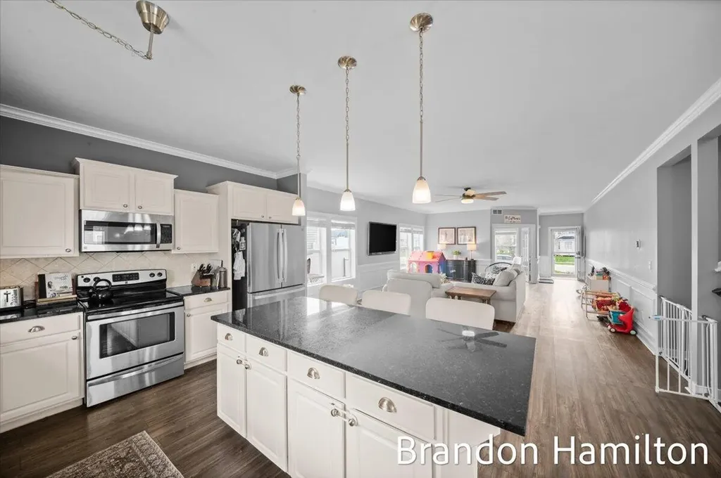 5492 Case Drive SW Wyoming City MI 49418
