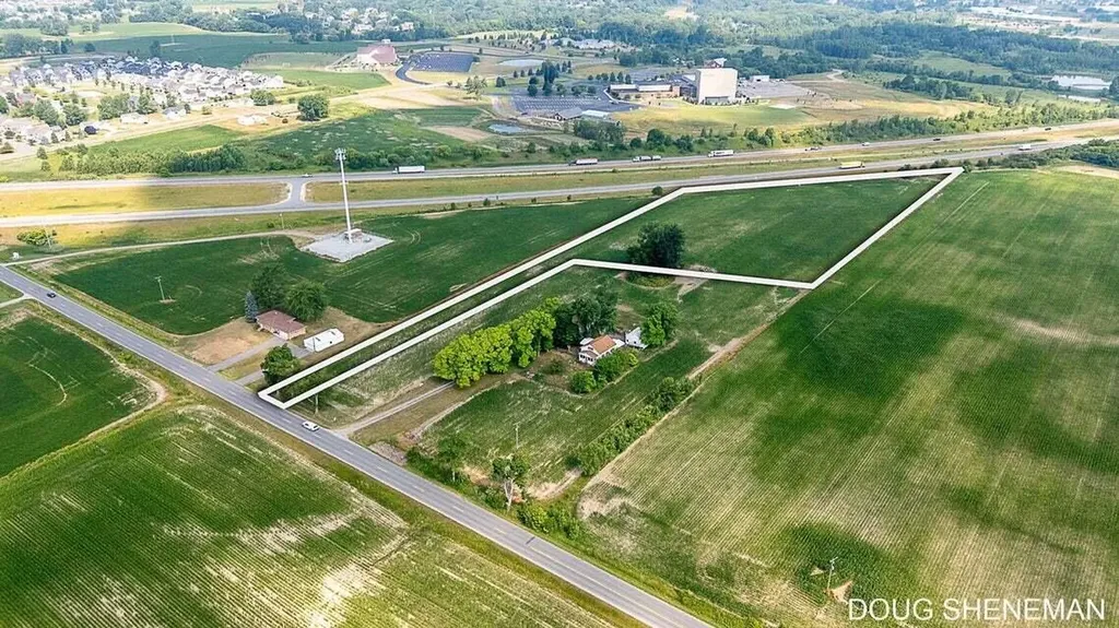 Ville Ottogan Holland Charter Township MI 49423