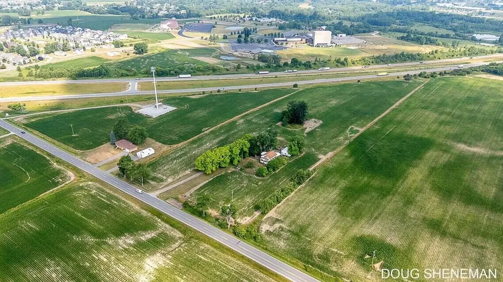 Ville Ottogan Holland Charter Township MI 49423