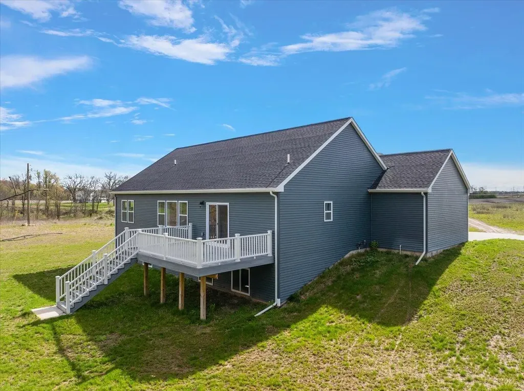 8275 Mcarthur Avenue NE Grattan Township MI 48809
