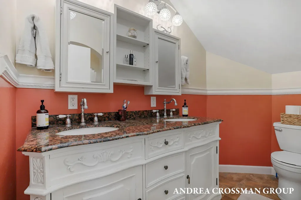 567 Breezy Bluff Street Battle Creek City MI 49015