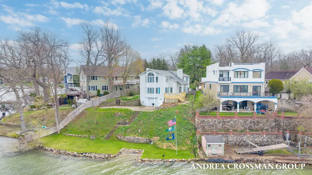 567 Breezy Bluff Street Battle Creek City MI 49015