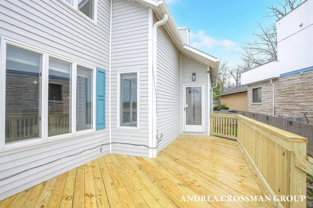 567 Breezy Bluff Street Battle Creek City MI 49015