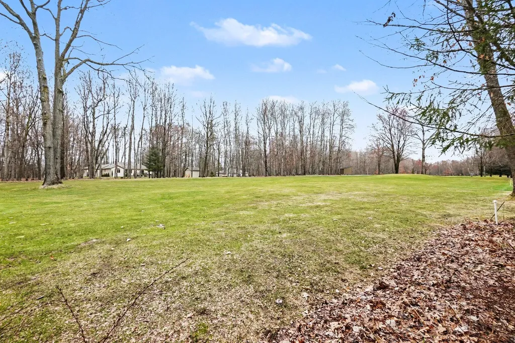 9362 Clubhouse Drive W Morton Township MI 49346
