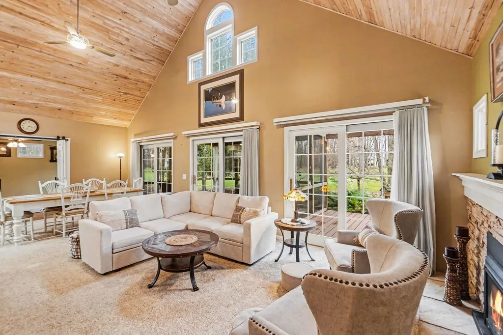 9362 Clubhouse Drive W Morton Township MI 49346