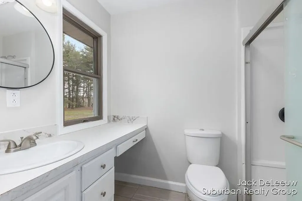 2653 Beeline Road Holland Charter Township MI 49424