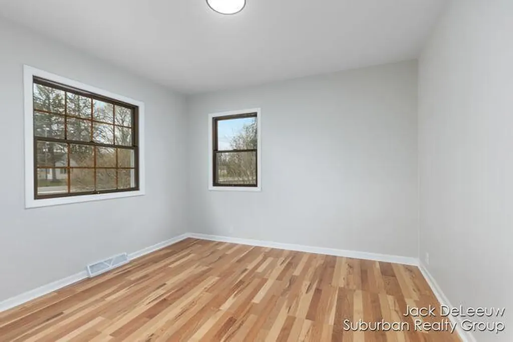 2653 Beeline Road Holland Charter Township MI 49424