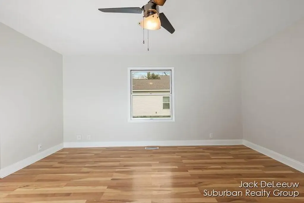 2653 Beeline Road Holland Charter Township MI 49424