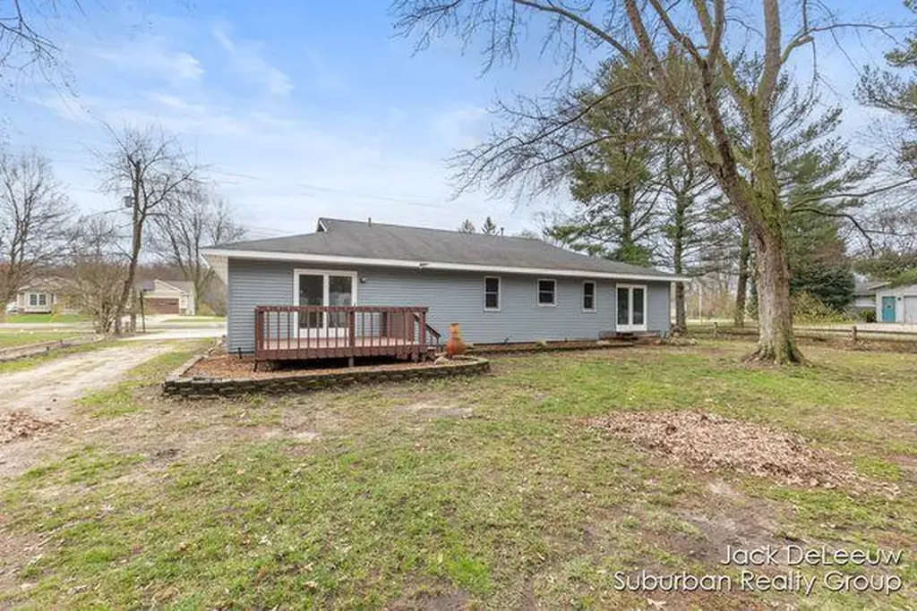 2653 Beeline Road Holland Charter Township MI 49424