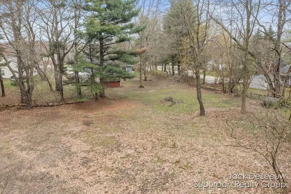 2653 Beeline Road Holland Charter Township MI 49424