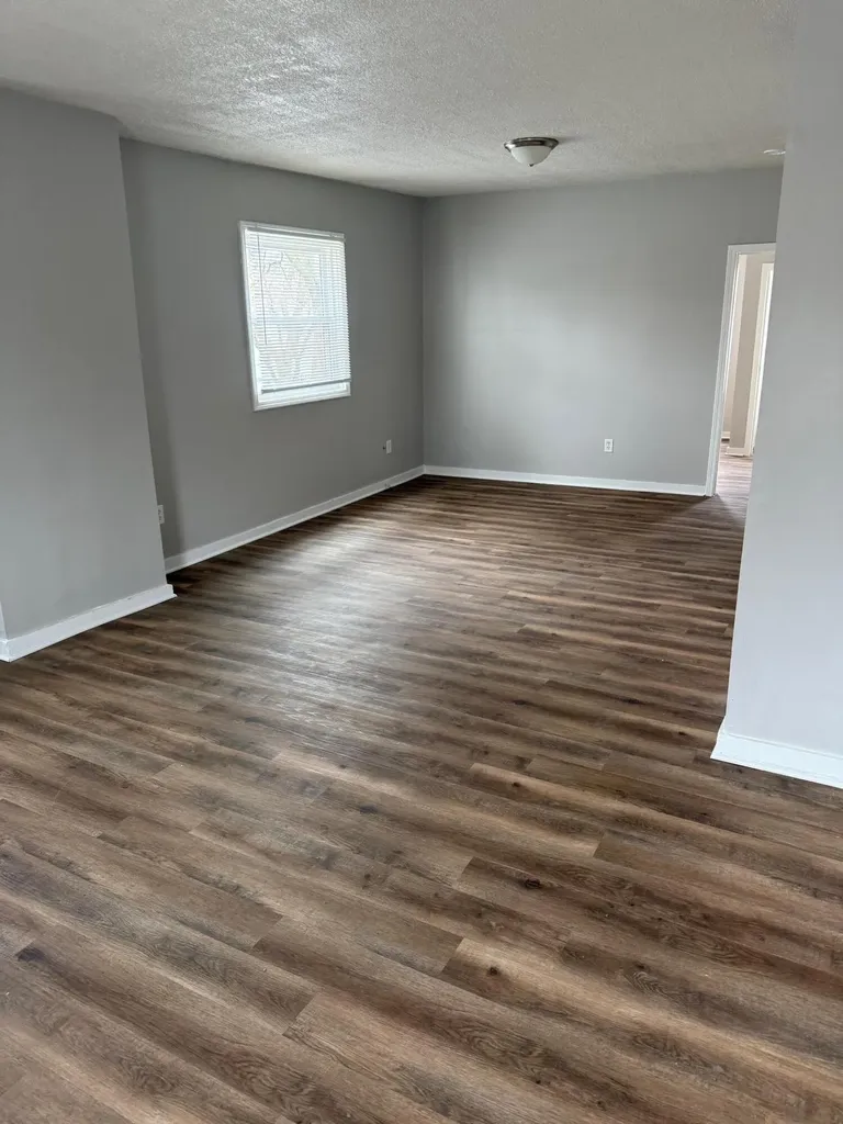 819 10th Street NW Grand Rapids City MI 49504
