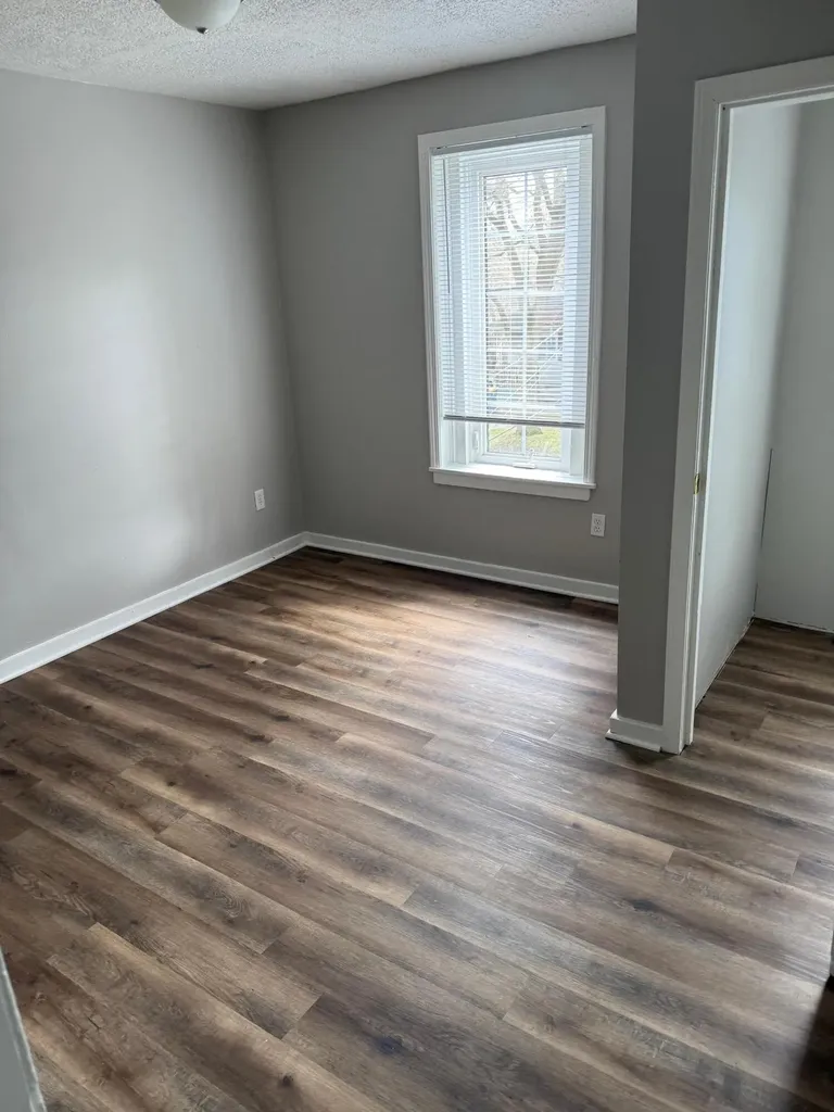 819 10th Street NW Grand Rapids City MI 49504