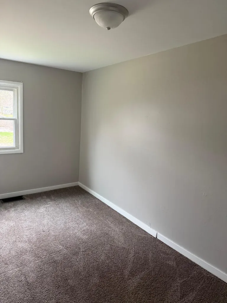 819 10th Street NW Grand Rapids City MI 49504