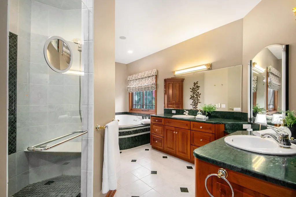 8614 24th Avenue Georgetown Charter Township MI 49428