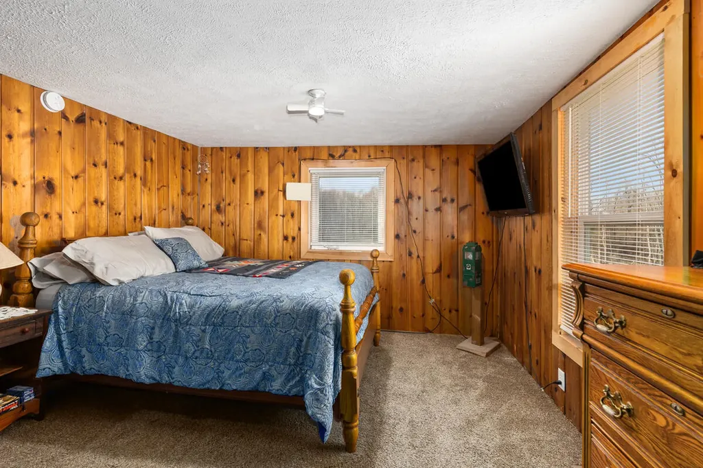 517 W Fenwick Road Unknown City MI 48834