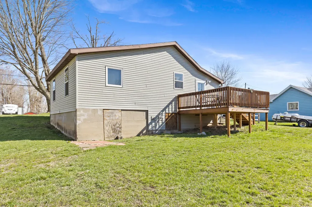 517 W Fenwick Road Unknown City MI 48834