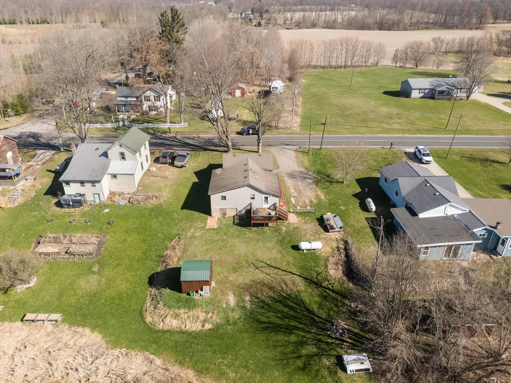517 W Fenwick Road Unknown City MI 48834