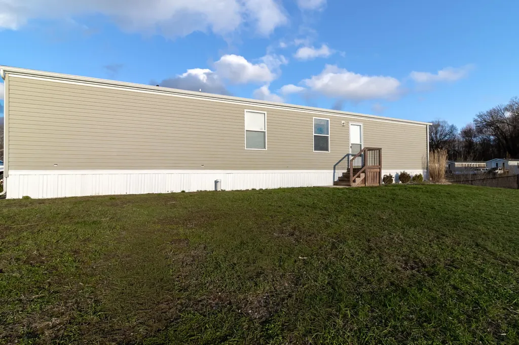 11975 Farmview Drive Orangeville Township MI 49344