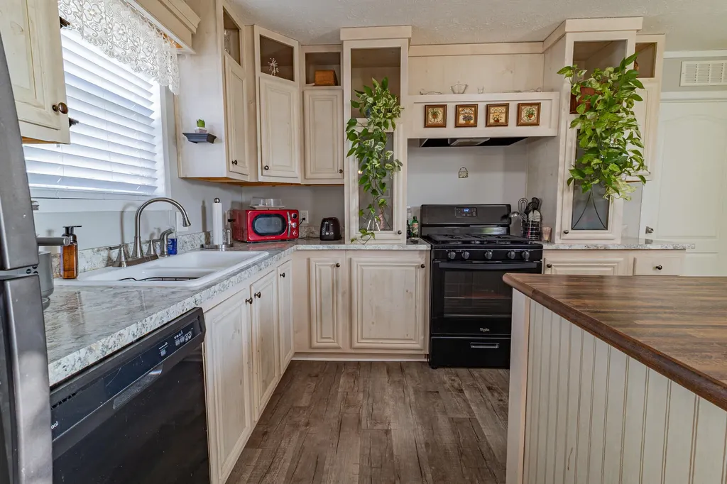 11975 Farmview Drive Orangeville Township MI 49344