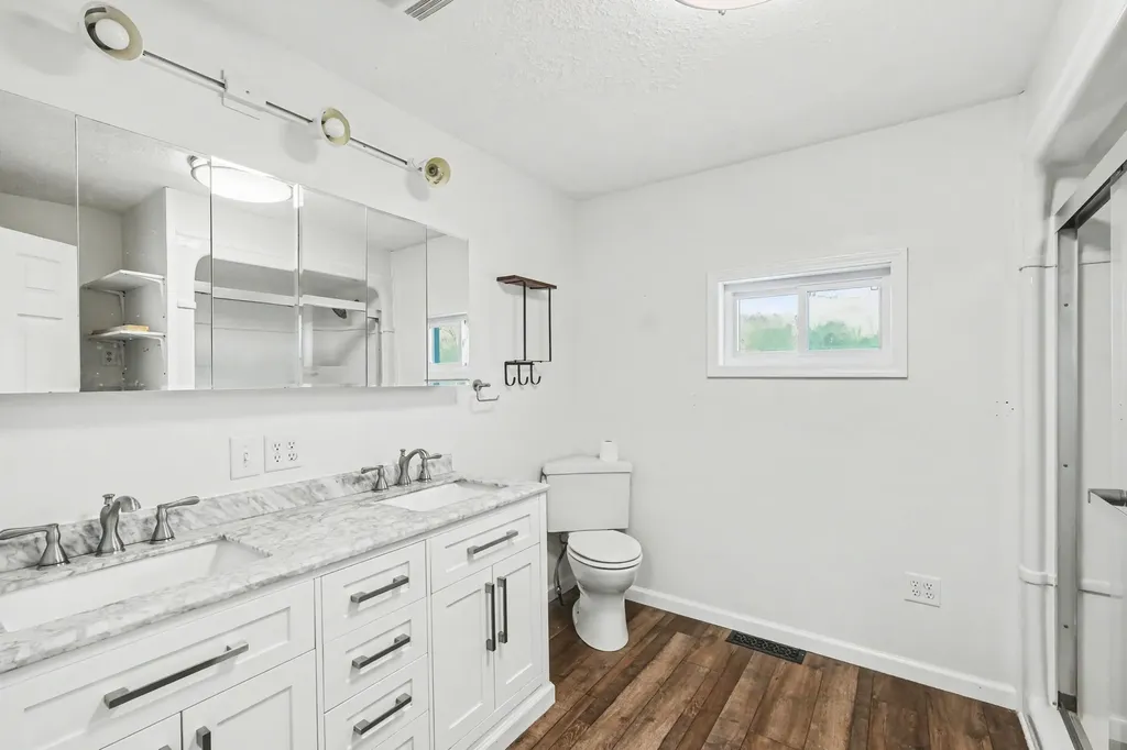 5459 Coan Street NE Nelson Township MI 49343
