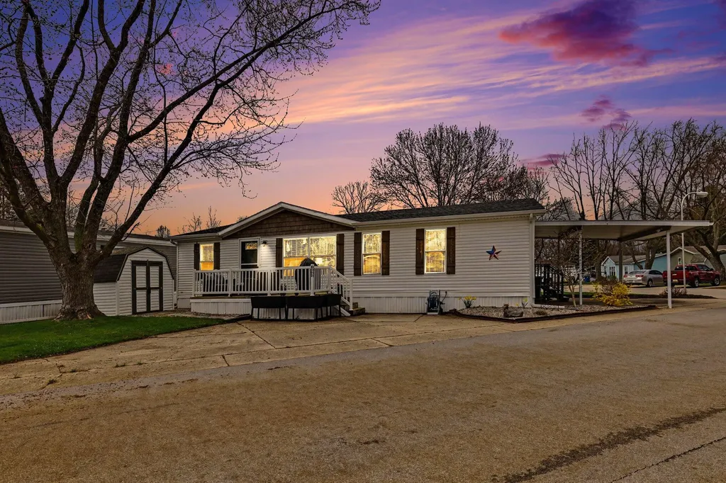 4595 Quebec Avenue SW Wyoming City MI 49519