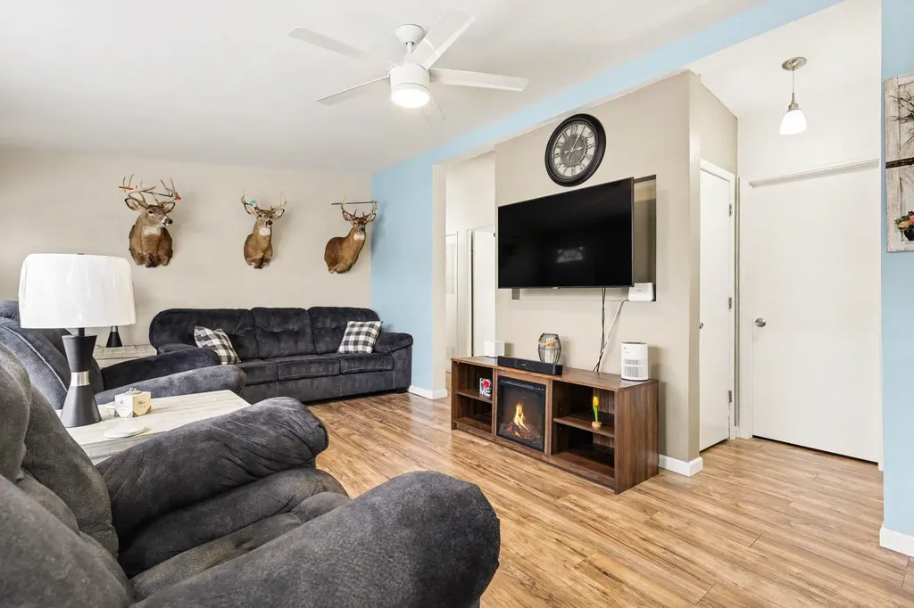4595 Quebec Avenue SW Wyoming City MI 49519