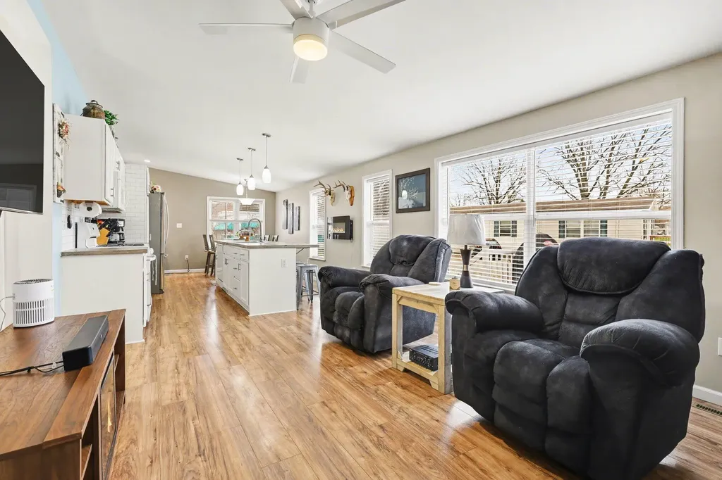 4595 Quebec Avenue SW Wyoming City MI 49519