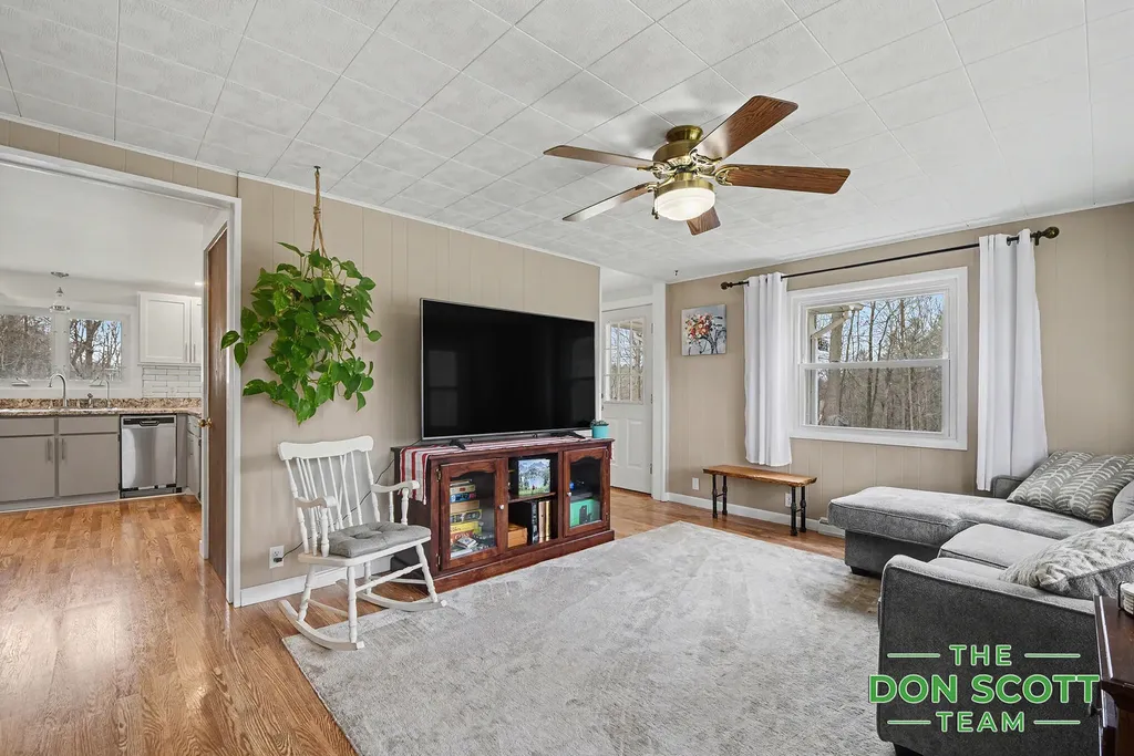 2589 Rector Avenue NE Algoma Township MI 49341