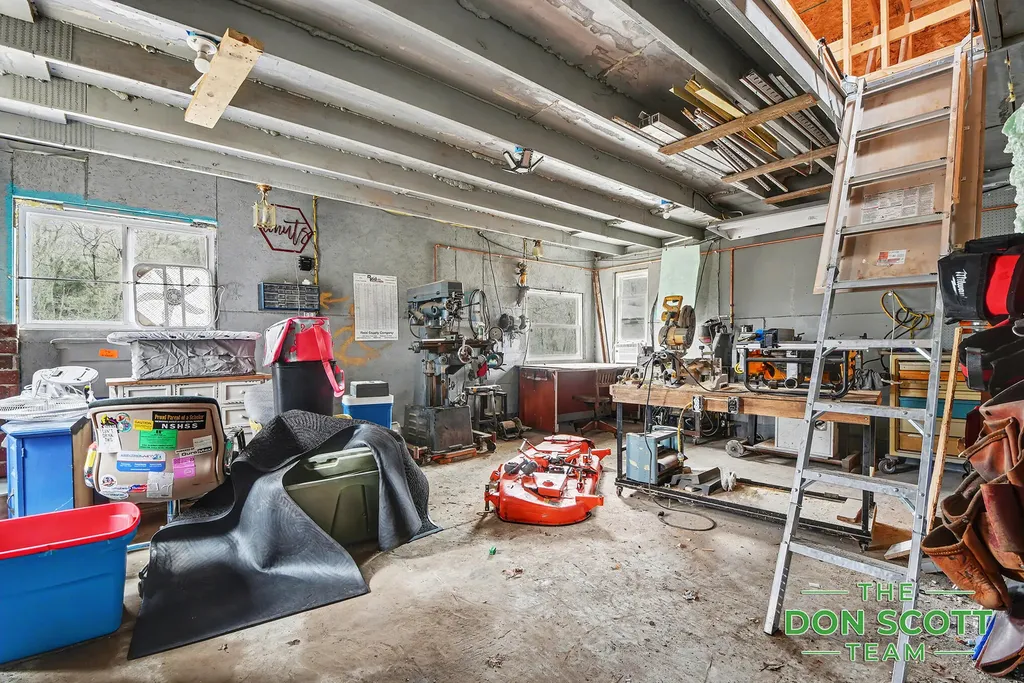 2589 Rector Avenue NE Algoma Township MI 49341