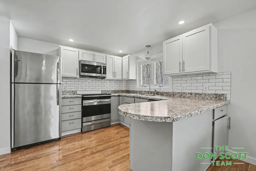 2589 Rector Avenue NE Algoma Township MI 49341