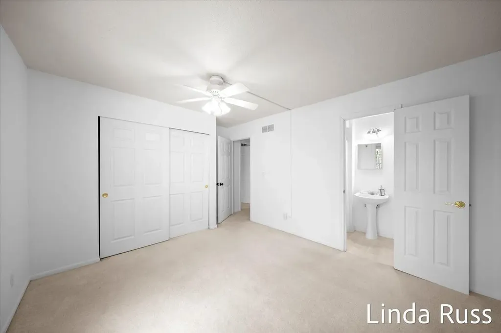 2440 E Collier Avenue SE Kentwood City MI 49546