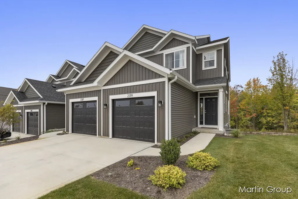 2213 Watertown Way NE Grand Rapids City MI 49505