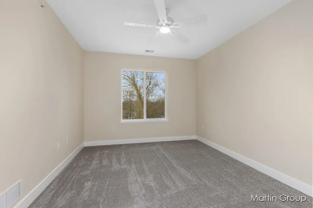 2213 Watertown Way NE Grand Rapids City MI 49505