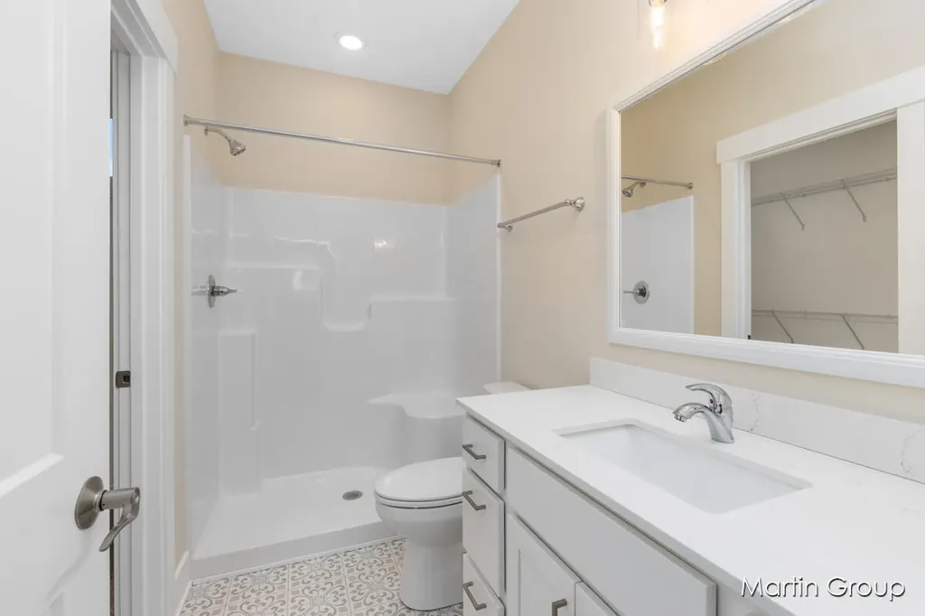 2213 Watertown Way NE Grand Rapids City MI 49505