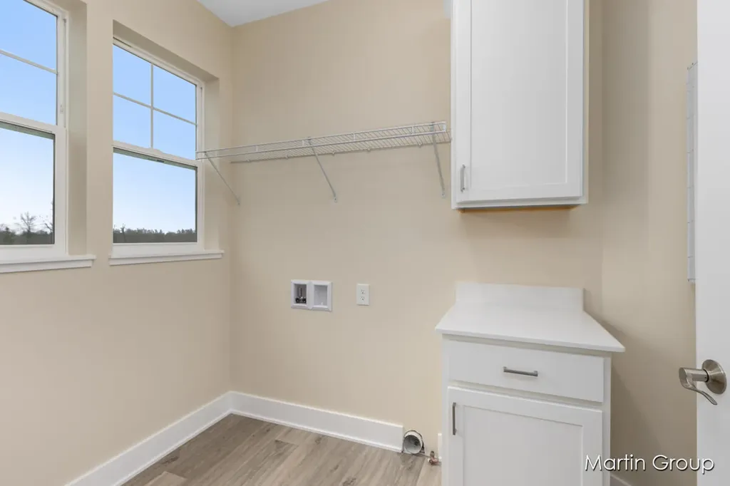 2213 Watertown Way NE Grand Rapids City MI 49505