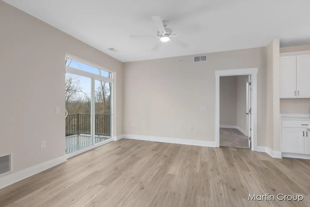 2213 Watertown Way NE Grand Rapids City MI 49505