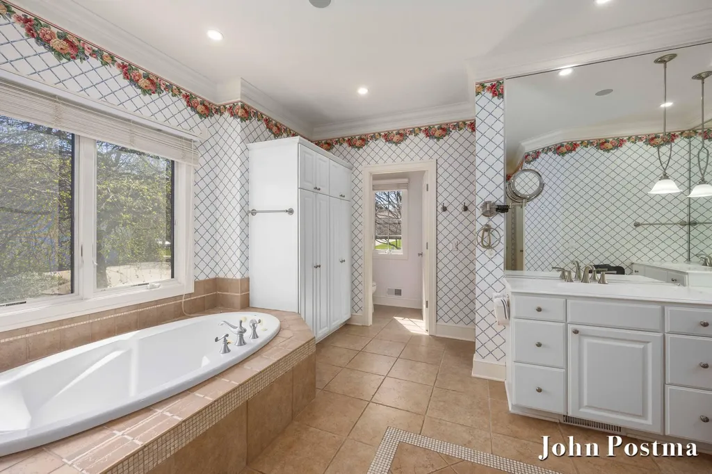 1365 Crystalaire Court SE Gaines Charter Township MI 49316