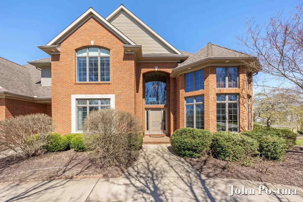 1365 Crystalaire Court SE Gaines Charter Township MI 49316