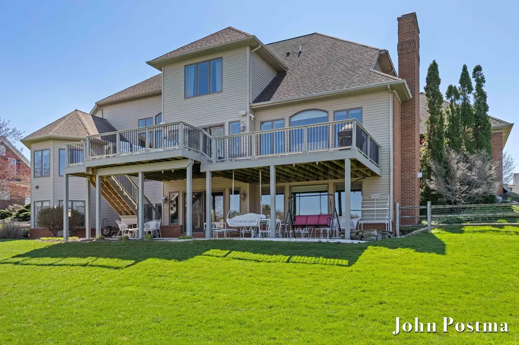 1365 Crystalaire Court SE Gaines Charter Township MI 49316