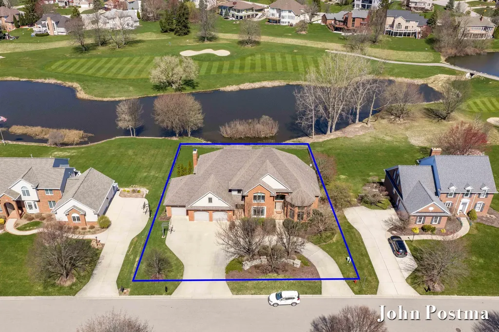 1365 Crystalaire Court SE Gaines Charter Township MI 49316